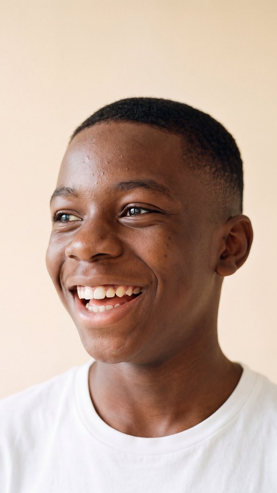 Matteo, mannequin numérique enfant Molto Bene